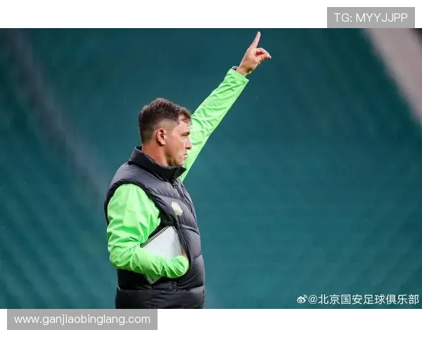 拉米罗谈球队表现：没有轮换首发上阵 上半场丢球过于轻易